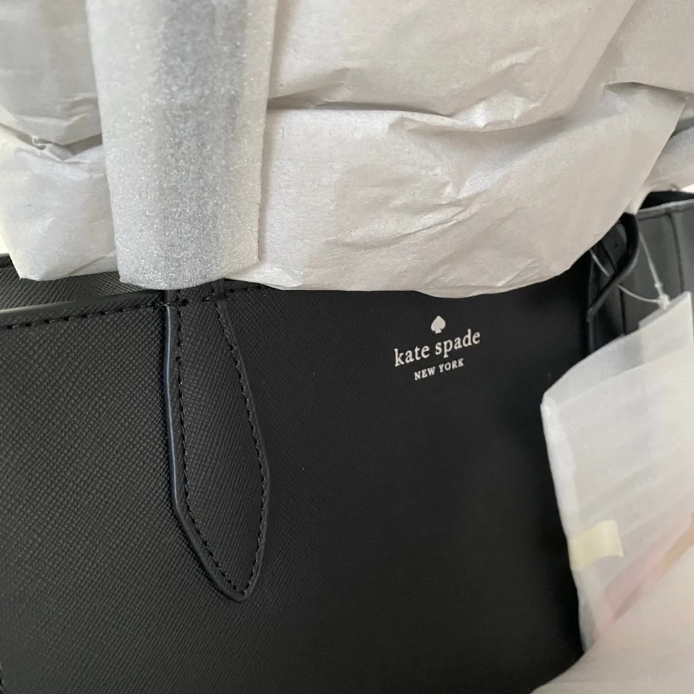 NWT Kate Spade Saffiano leather zip tote black - Picture 10 of 12